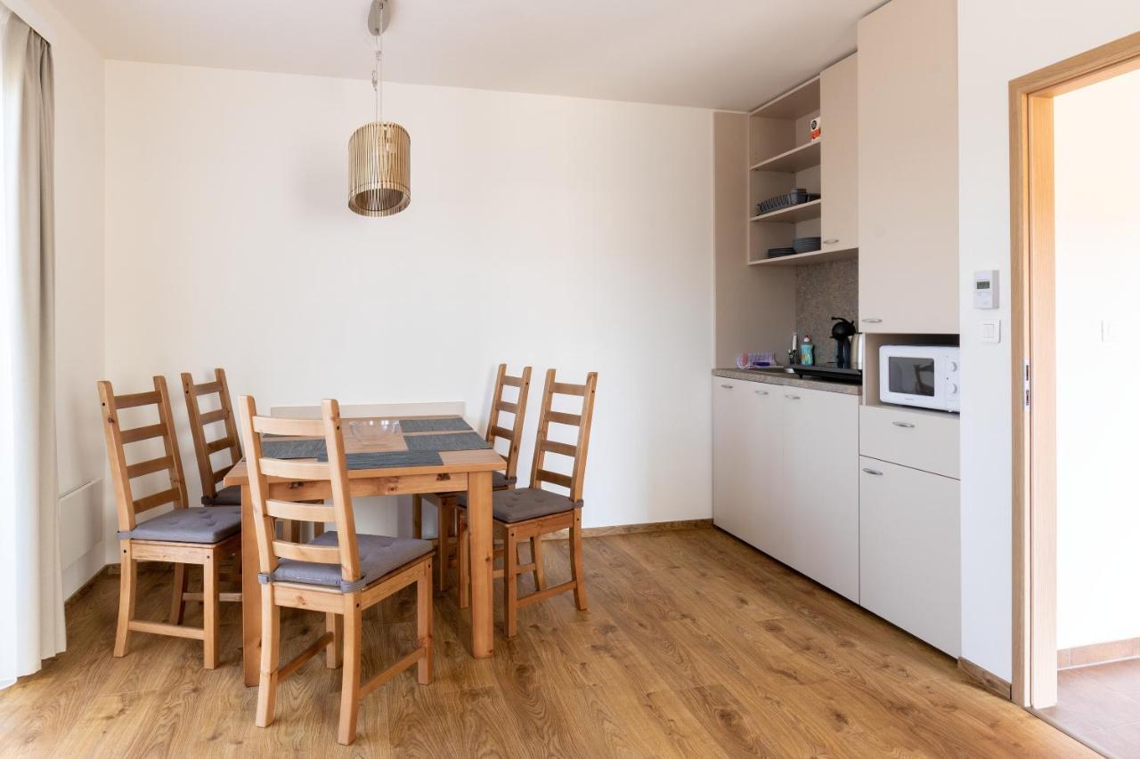 Apartmany Tlusty Svist Vaclavov u Bruntalu ภายนอก รูปภาพ