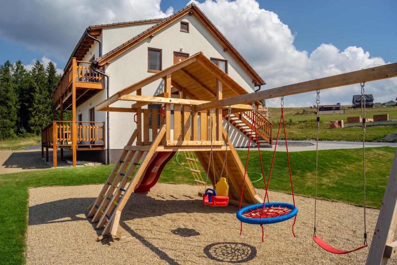 Apartmany Tlusty Svist Vaclavov u Bruntalu ภายนอก รูปภาพ